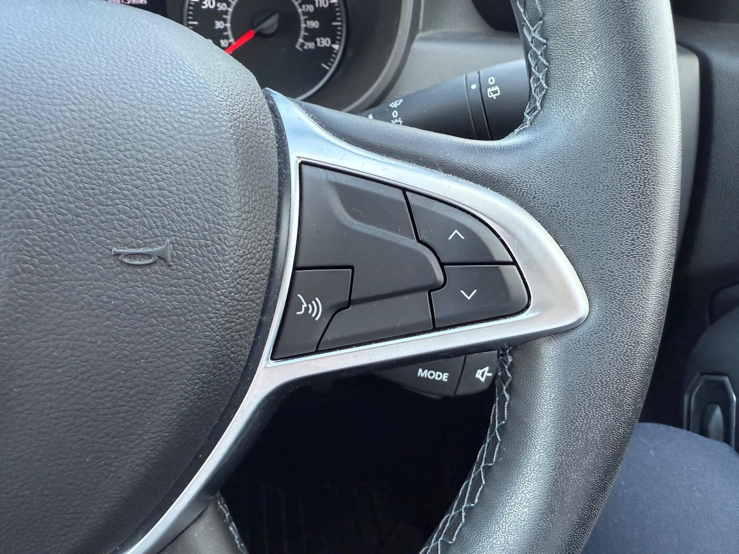 Used Dacia Duster 2022 for sale - 76122054: Photo 36