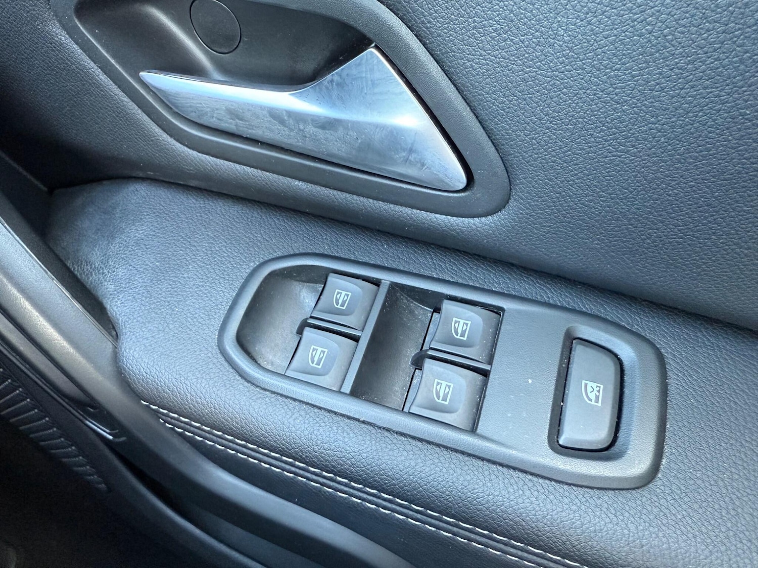 Used Dacia Duster 2022 for sale - 76122054: Photo 43