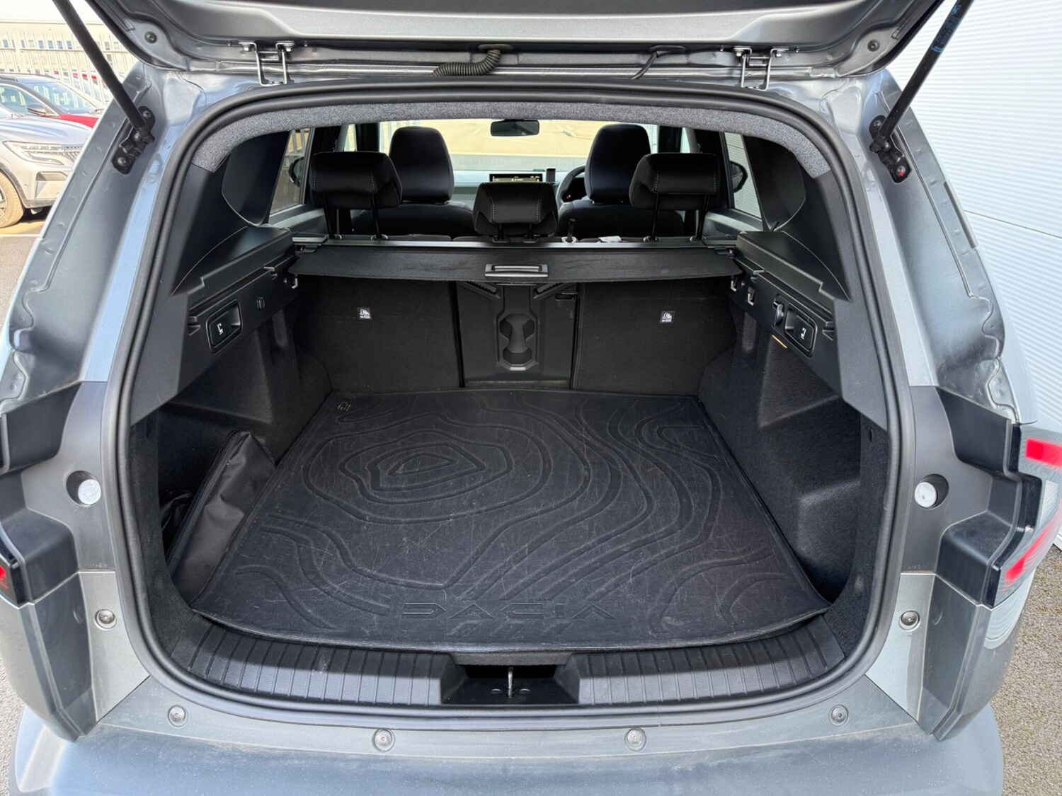 Used Dacia Bigster 2025 for sale - 77940044: Photo 23