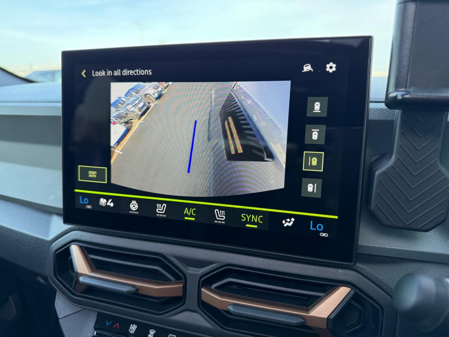 Used Dacia Bigster 2025 for sale - 77940044: Photo 35