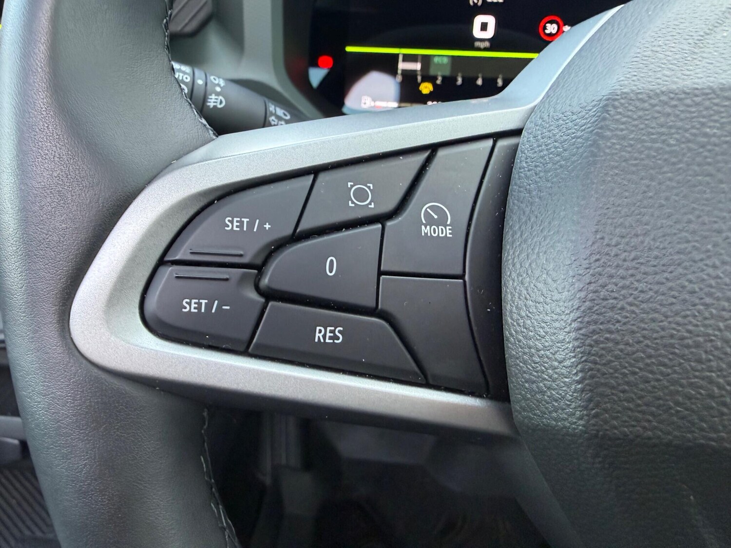 Used Dacia Bigster 2025 for sale - 77940044: Photo 43