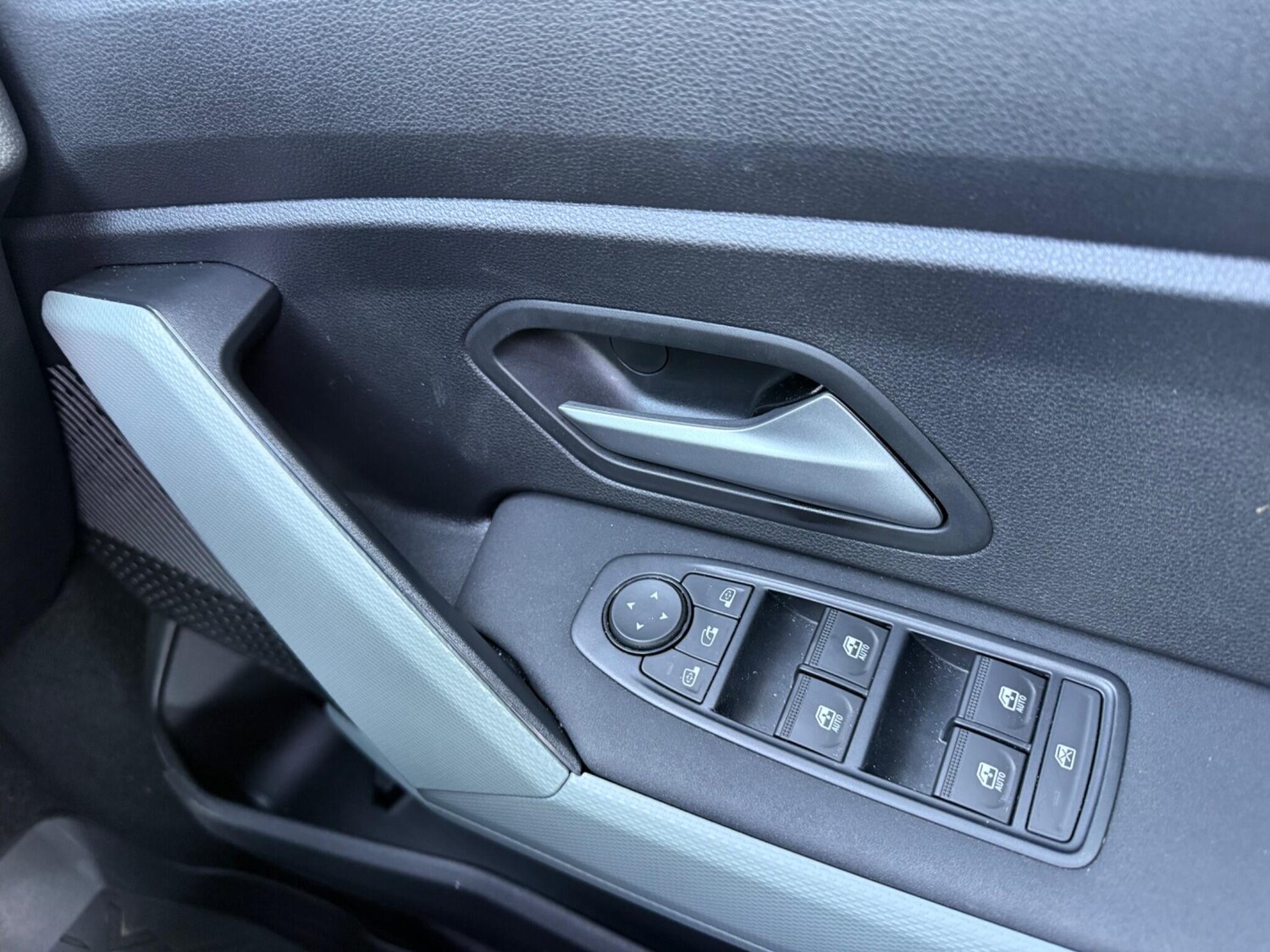 Used Dacia Bigster 2025 for sale - 77940044: Photo 49