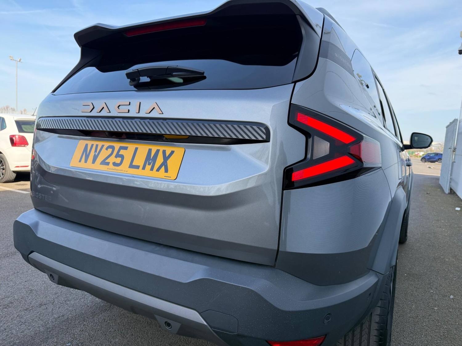 Used Dacia Bigster 2025 for sale - 77940044: Photo 9