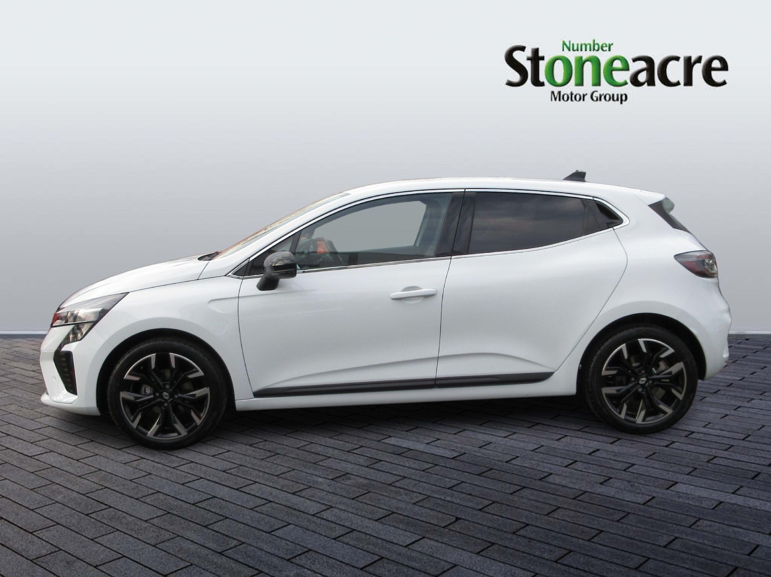 Used Renault Clio 2025 for sale - 76898443: Photo 6