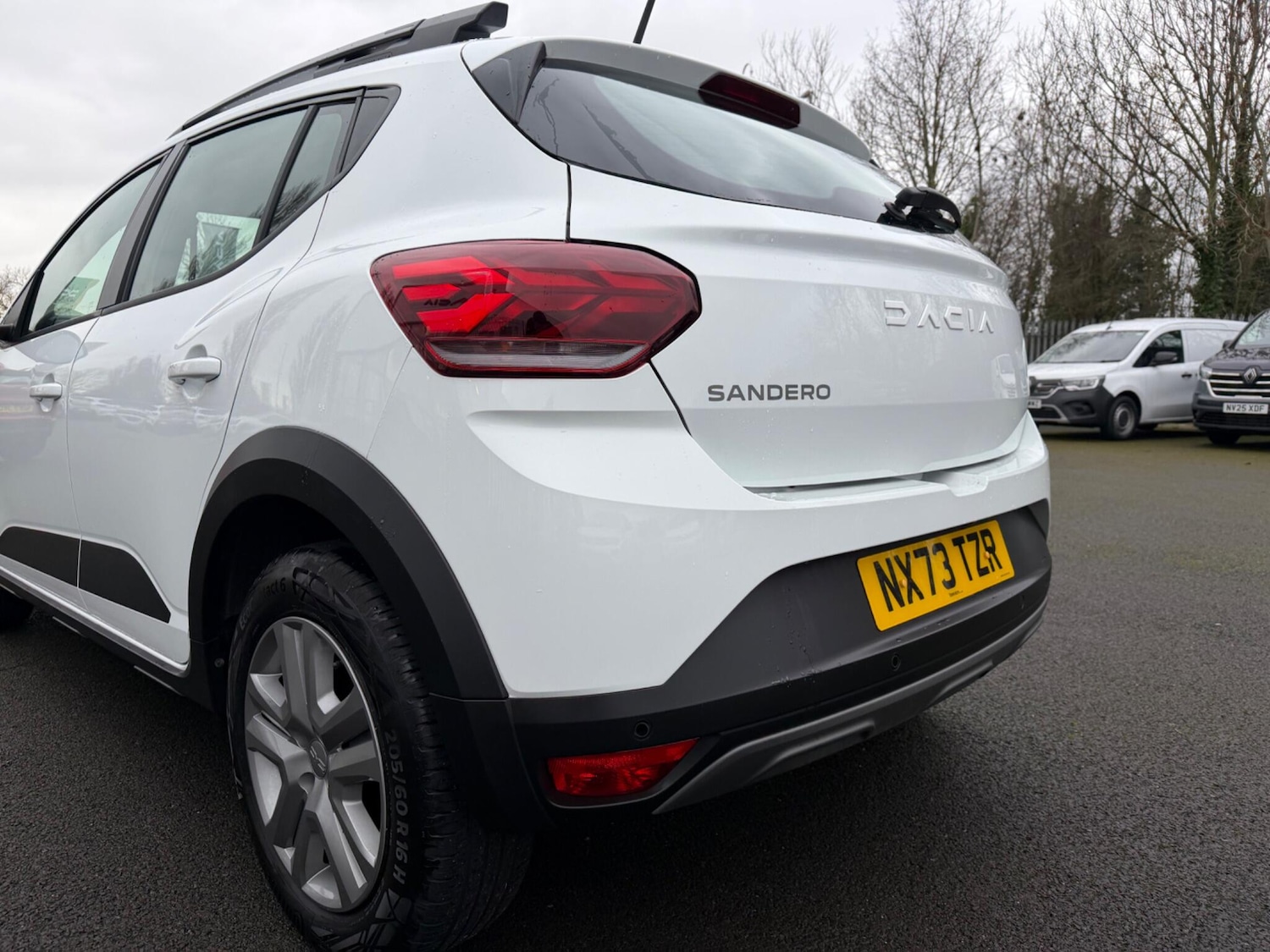 Used Dacia Sandero Stepway 2023 for sale - 77564931: Photo 10