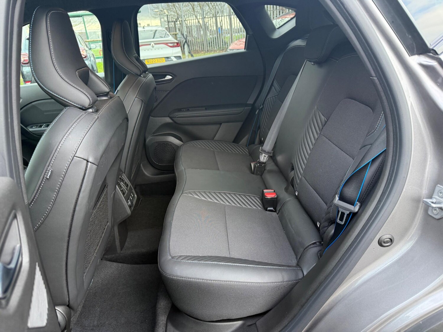 Used Renault Captur 2025 for sale - 77710351: Photo 12