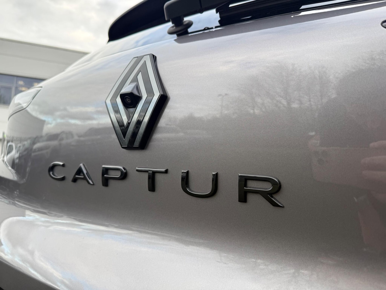 Used Renault Captur 2025 for sale - 77710351: Photo 2