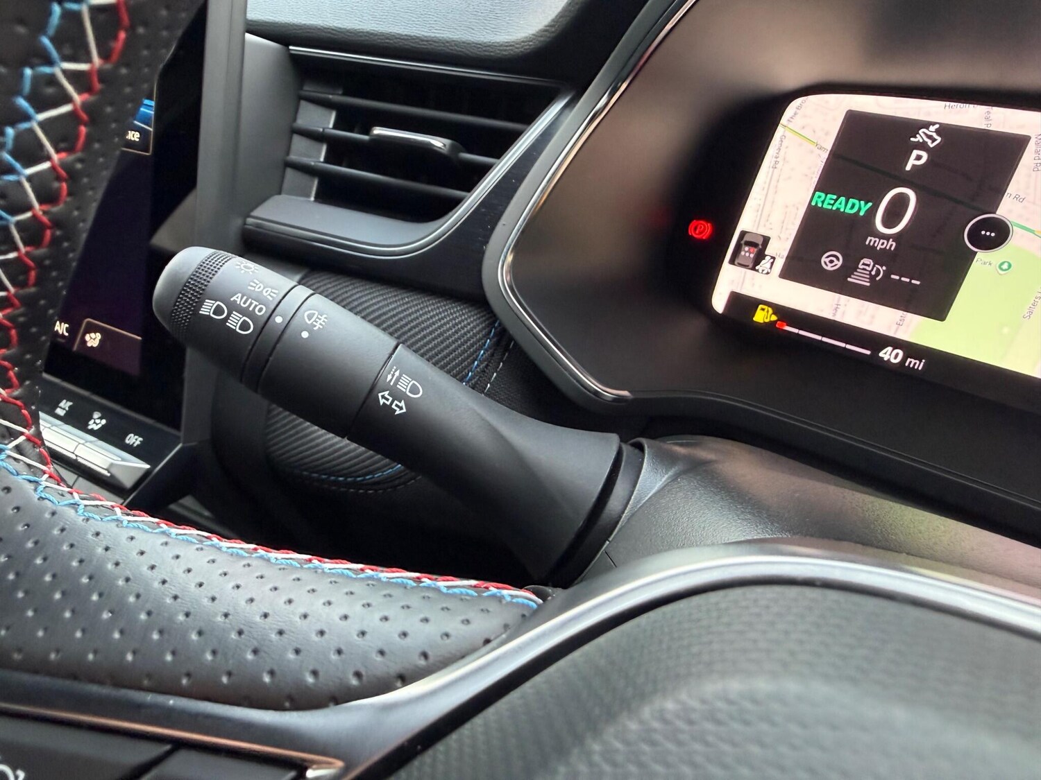 Used Renault Captur 2025 for sale - 77710351: Photo 28