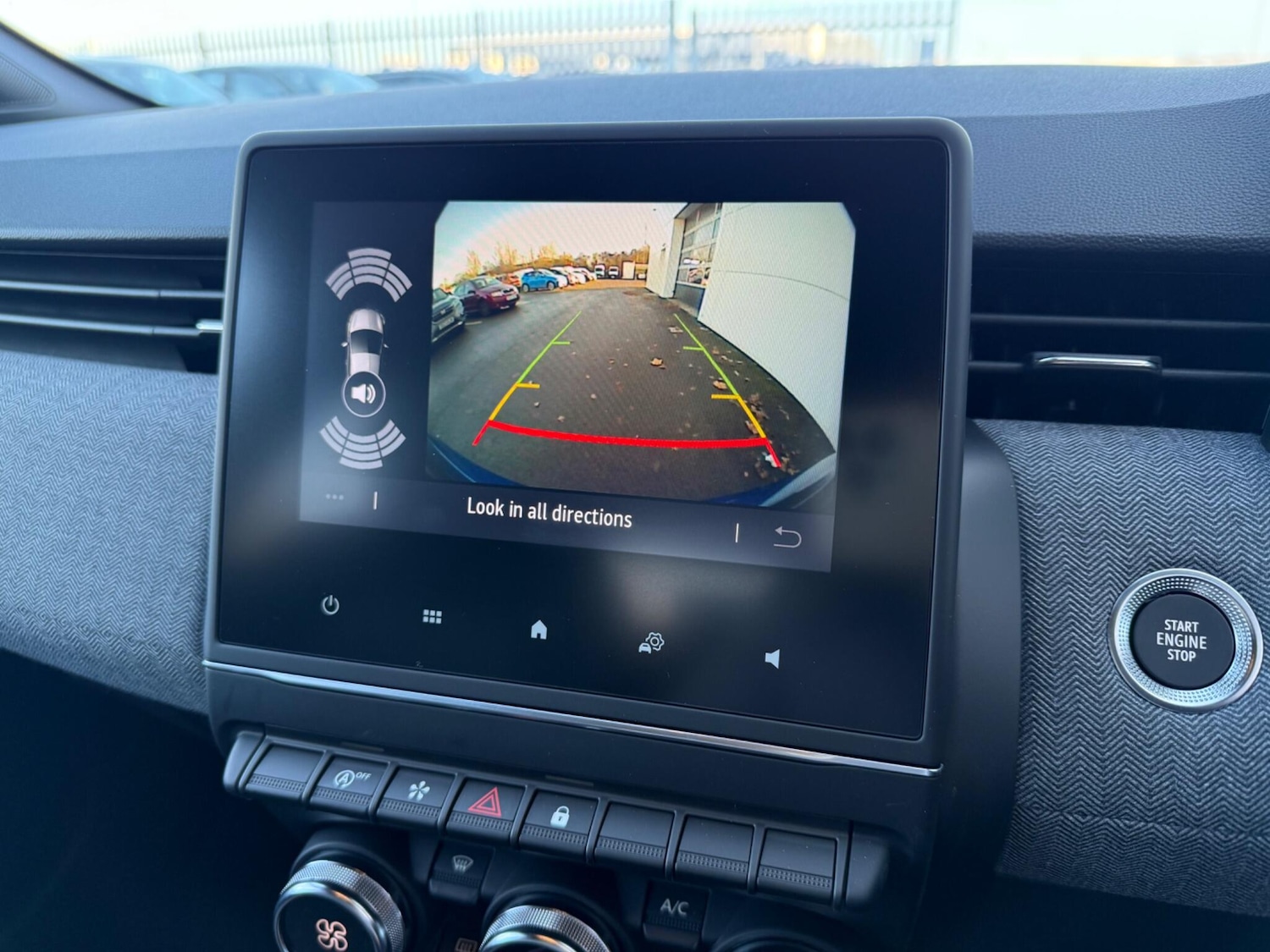 Used Renault Clio 2025 for sale - 77081461: Photo 26