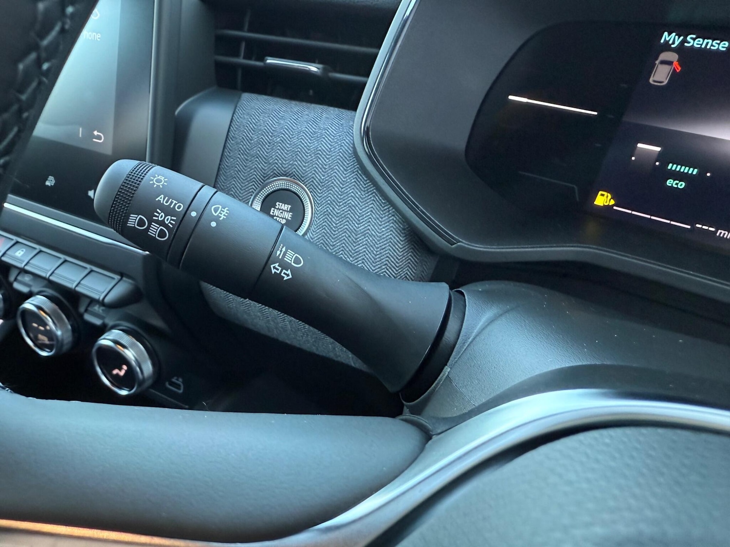 Used Renault Clio 2025 for sale - 77081461: Photo 36