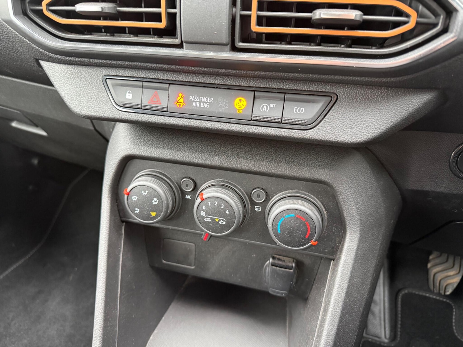 Used Dacia Sandero for sale - 77808474: Photo 24