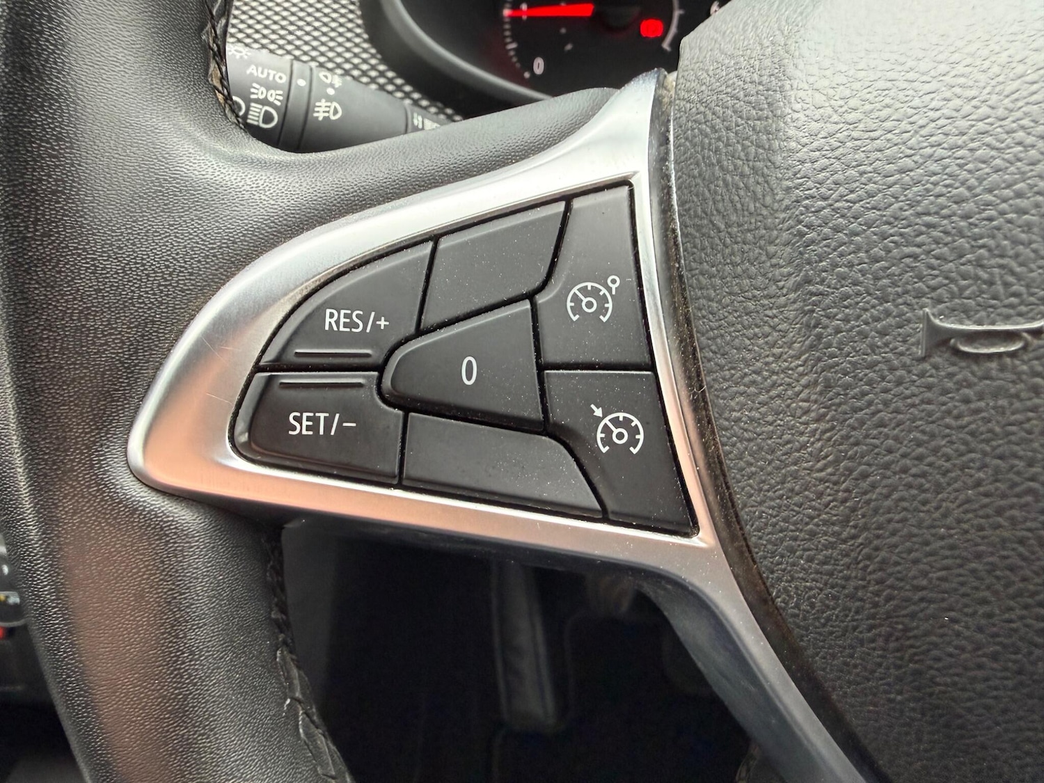 Used Dacia Sandero for sale - 77808474: Photo 27