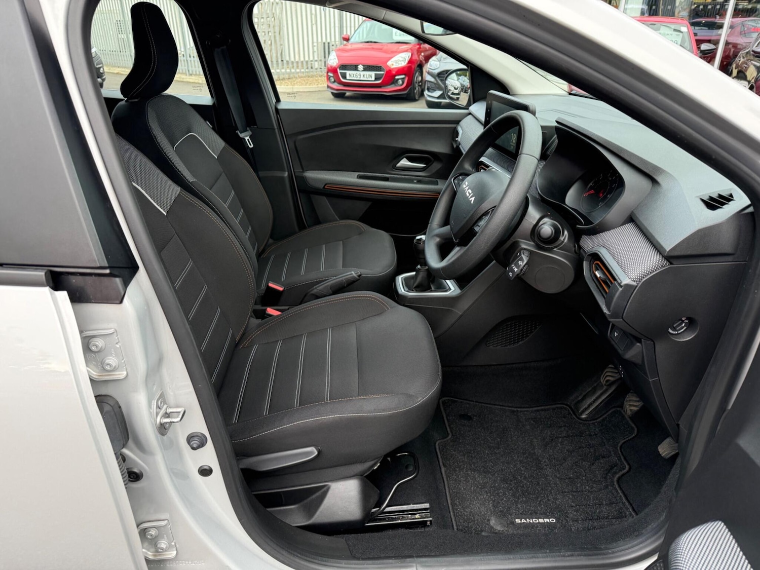 Used Dacia Sandero Stepway 2023 for sale - 76925877: Photo 16