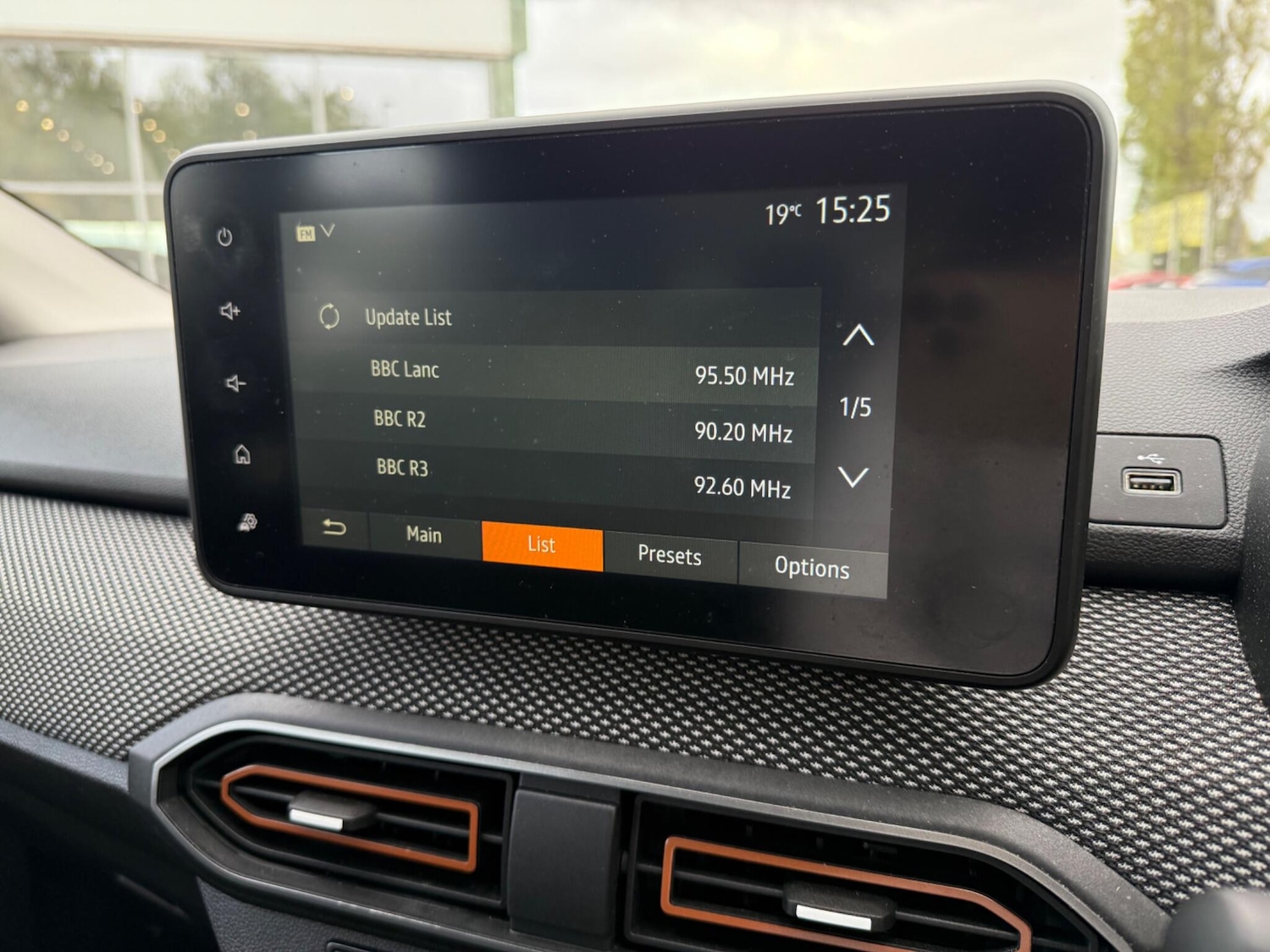 Used Dacia Sandero Stepway 2023 for sale - 76925877: Photo 24