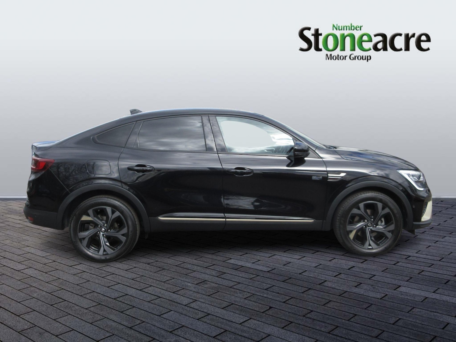 Used Renault Arkana 2023 for sale - 78100917: Photo 2