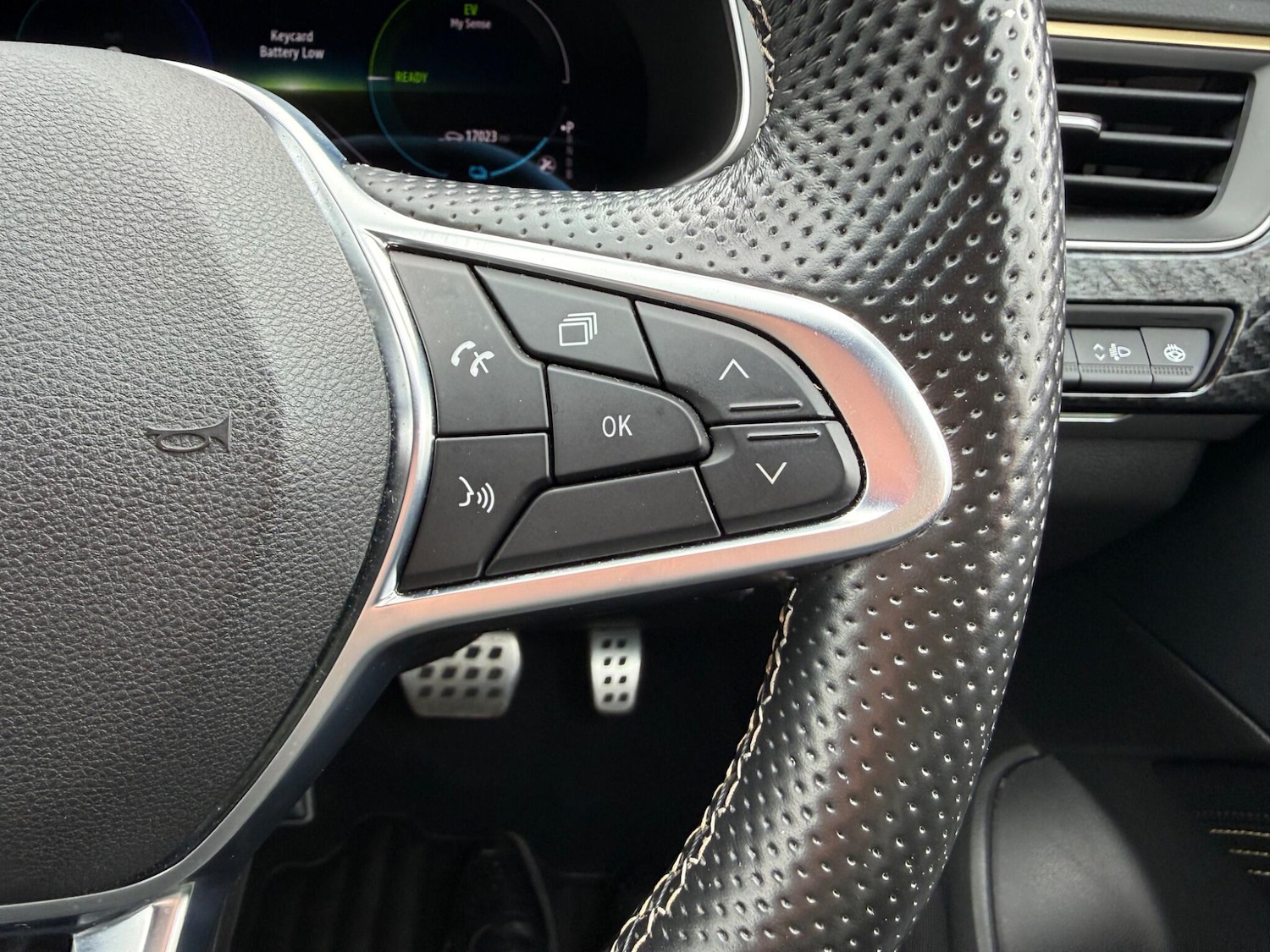 Used Renault Arkana 2023 for sale - 78100917: Photo 34