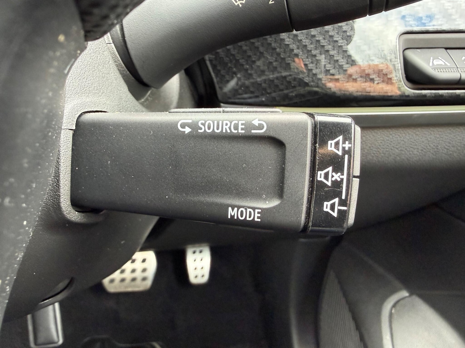 Used Renault Arkana 2023 for sale - 78100917: Photo 37