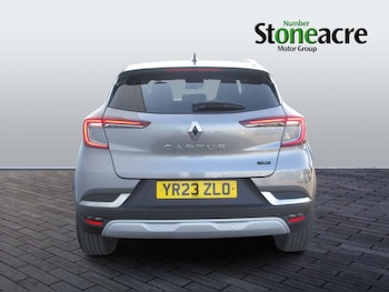 Used Renault Captur 2023 for sale - 78244849: Photo