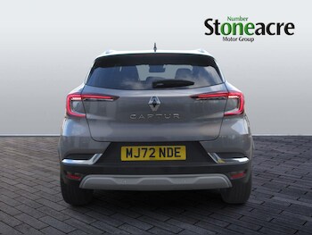 Used Renault Captur 2023 for sale - 78475404: Photo