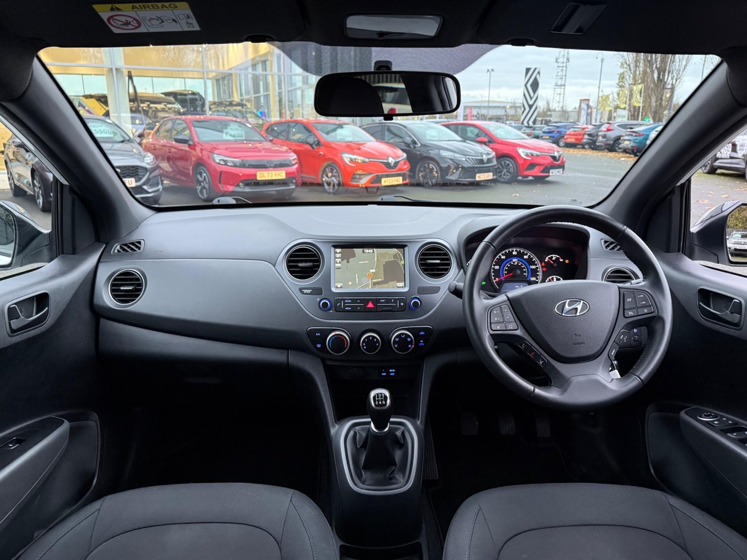 Used Hyundai i10 2019 for sale - 77191621: Photo 19