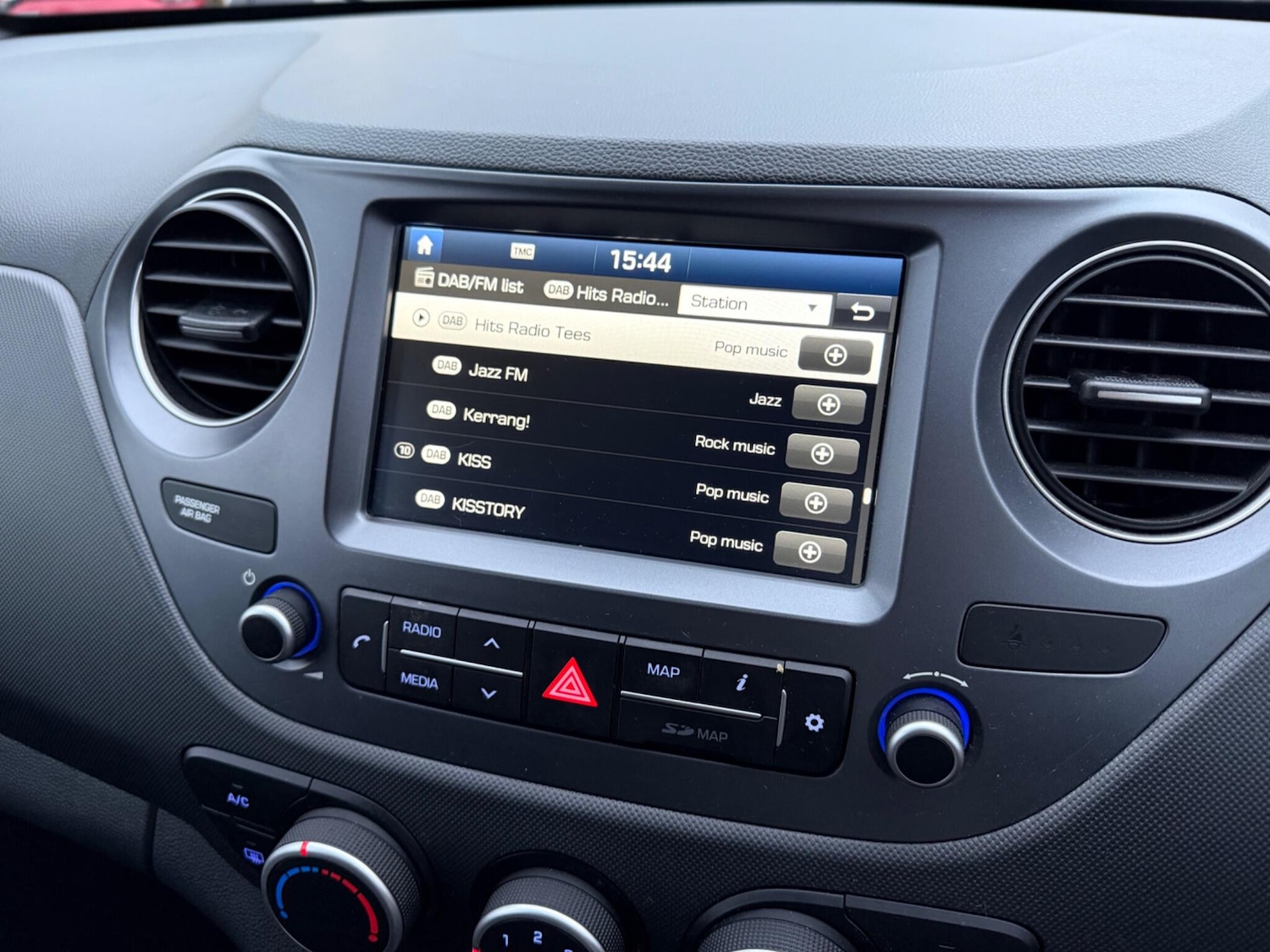 Used Hyundai i10 2019 for sale - 77191621: Photo 28