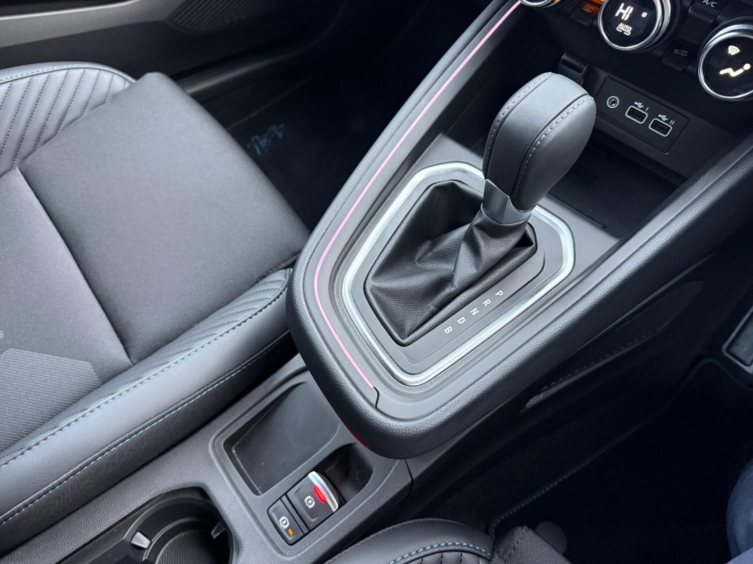 Used Renault Clio 2024 for sale - 77155426: Photo 34