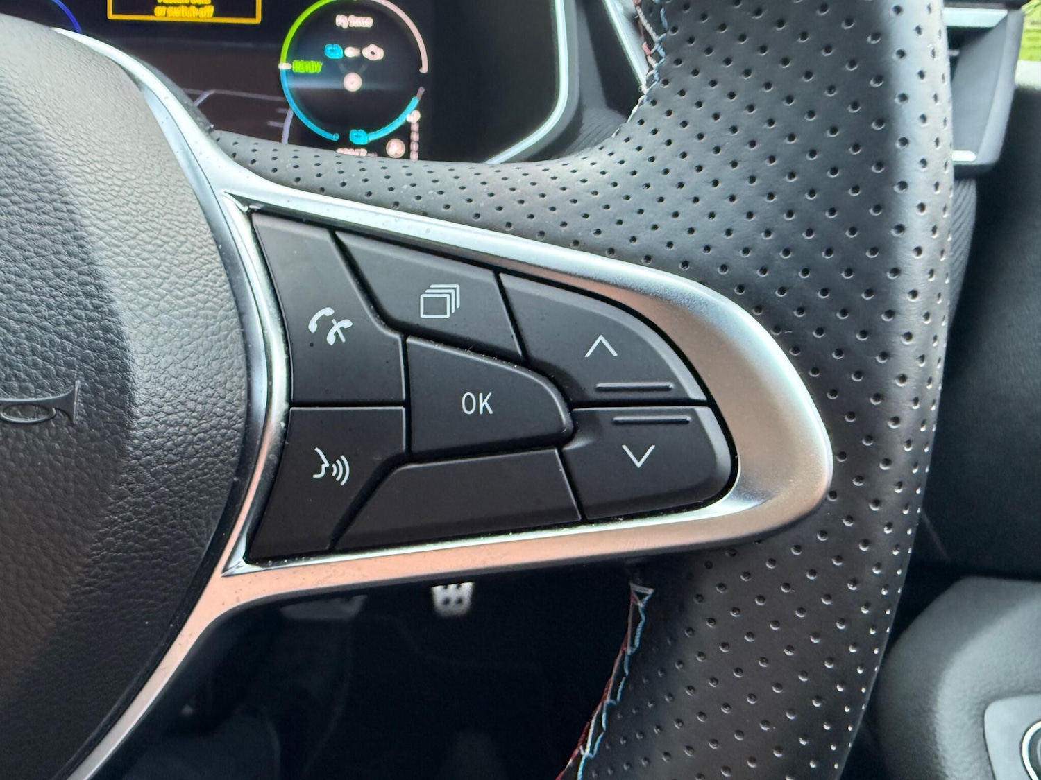 Used Renault Clio 2024 for sale - 77155426: Photo 37