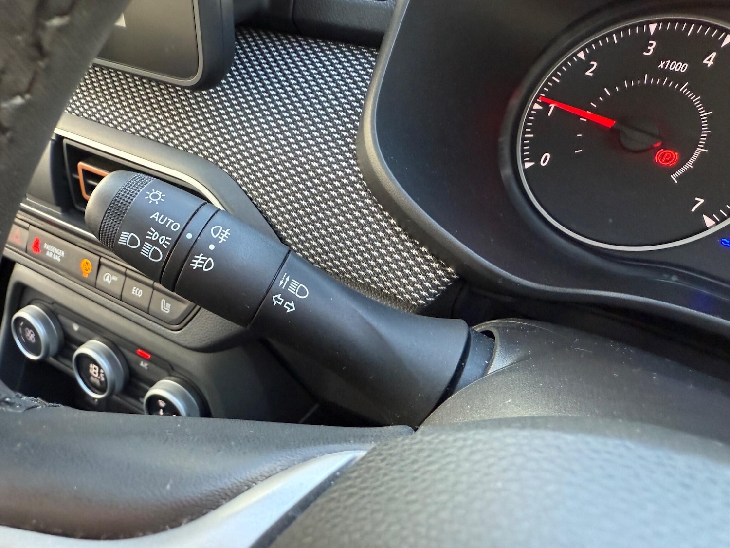 Used Dacia Sandero Stepway 2023 for sale - 76926128: Photo 34