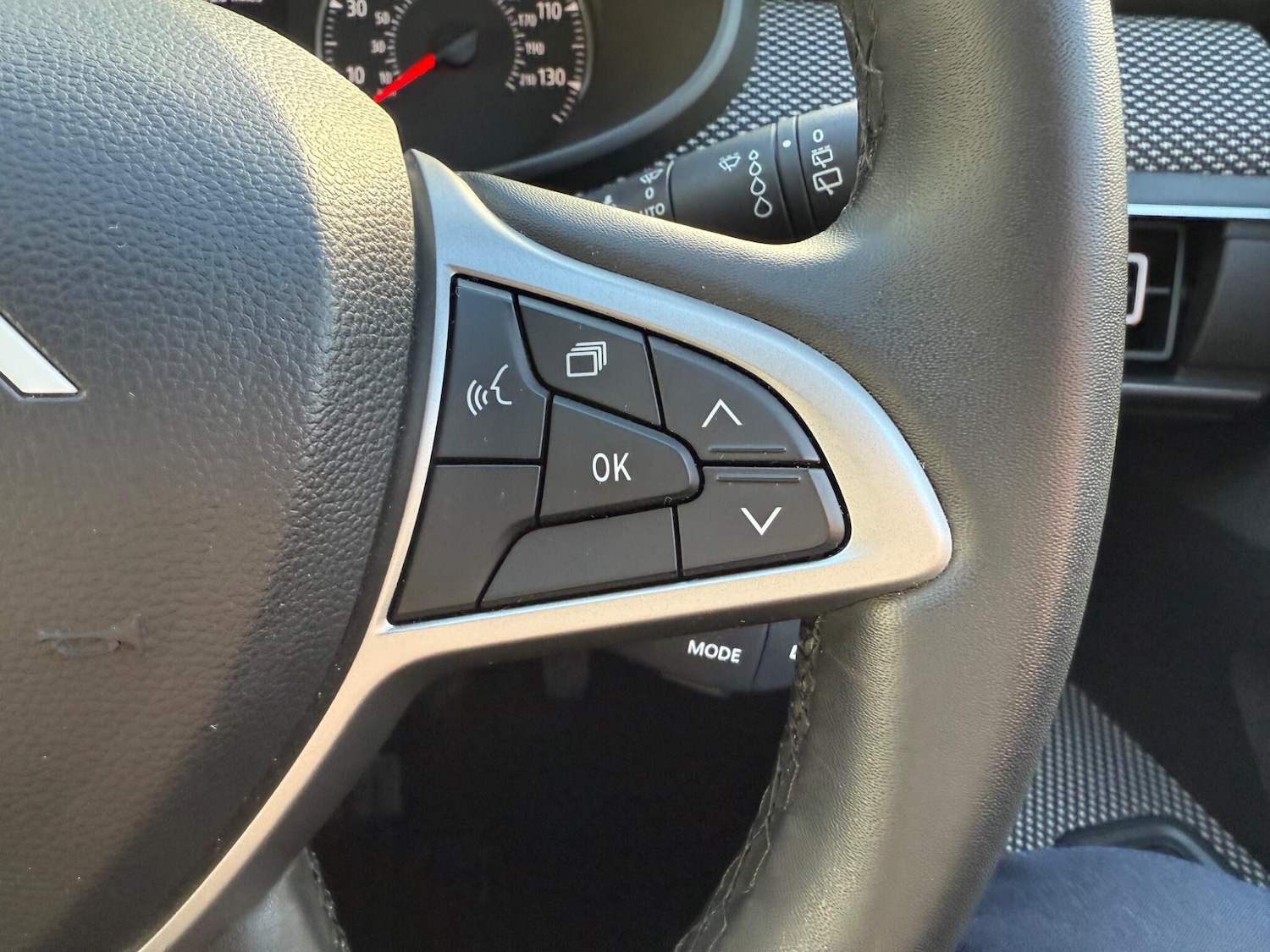 Used Dacia Sandero Stepway 2023 for sale - 76926128: Photo 35