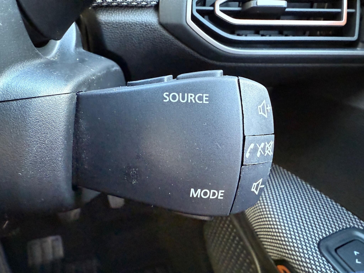 Used Dacia Sandero Stepway 2023 for sale - 76926128: Photo 38