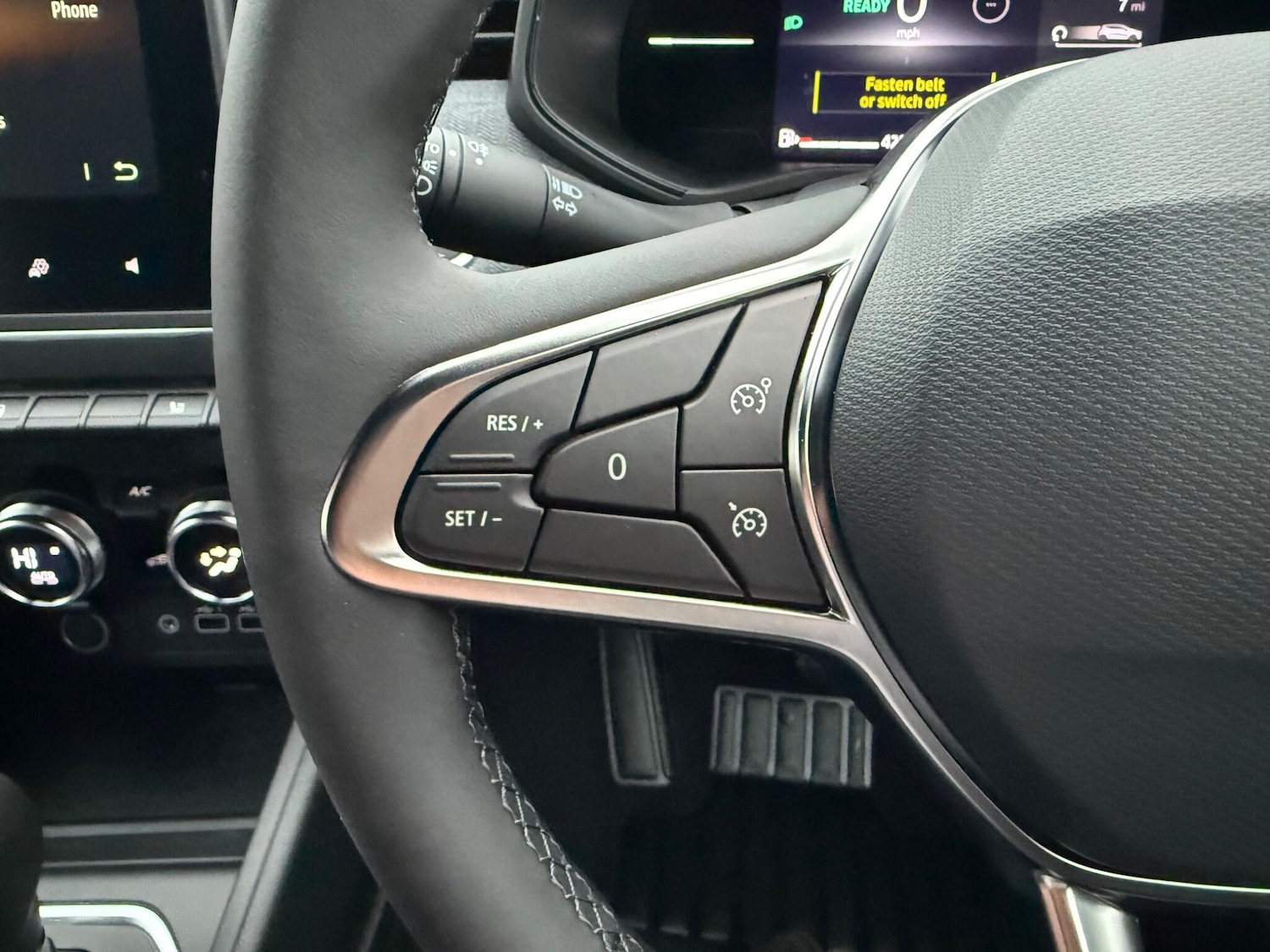 Used Renault Clio 2026 for sale - 77377415: Photo 25