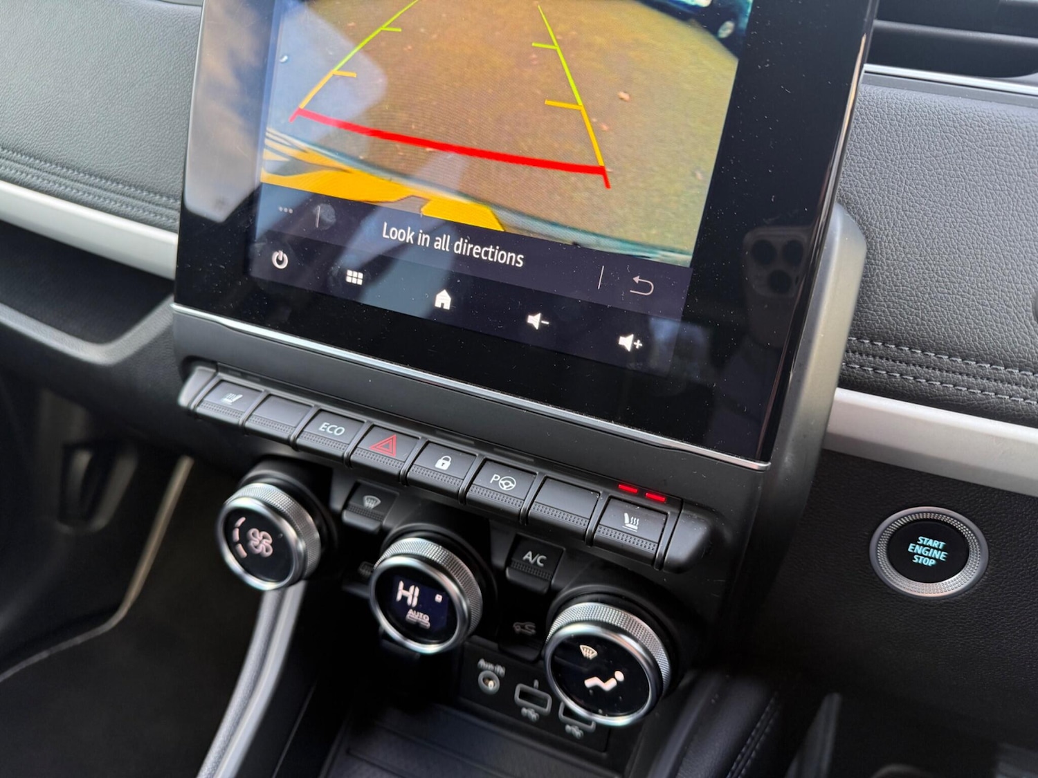 Used Renault Zoe 2022 for sale - 77709555: Photo 30