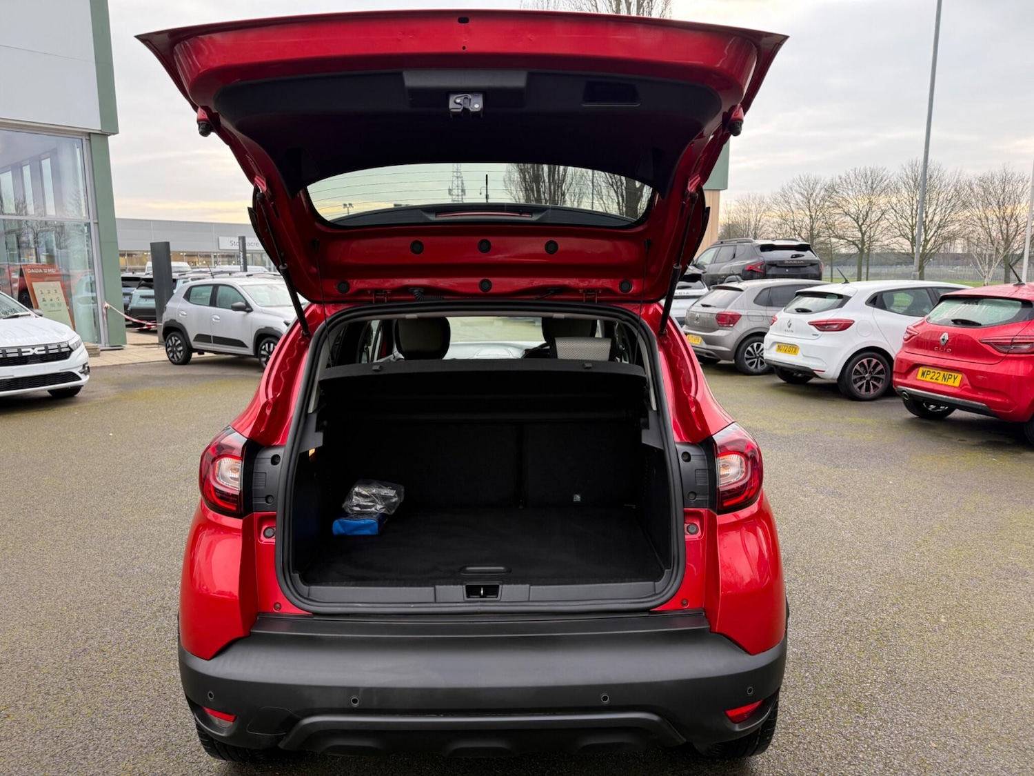 Used Renault Captur 2018 for sale - 77683708: Photo 19