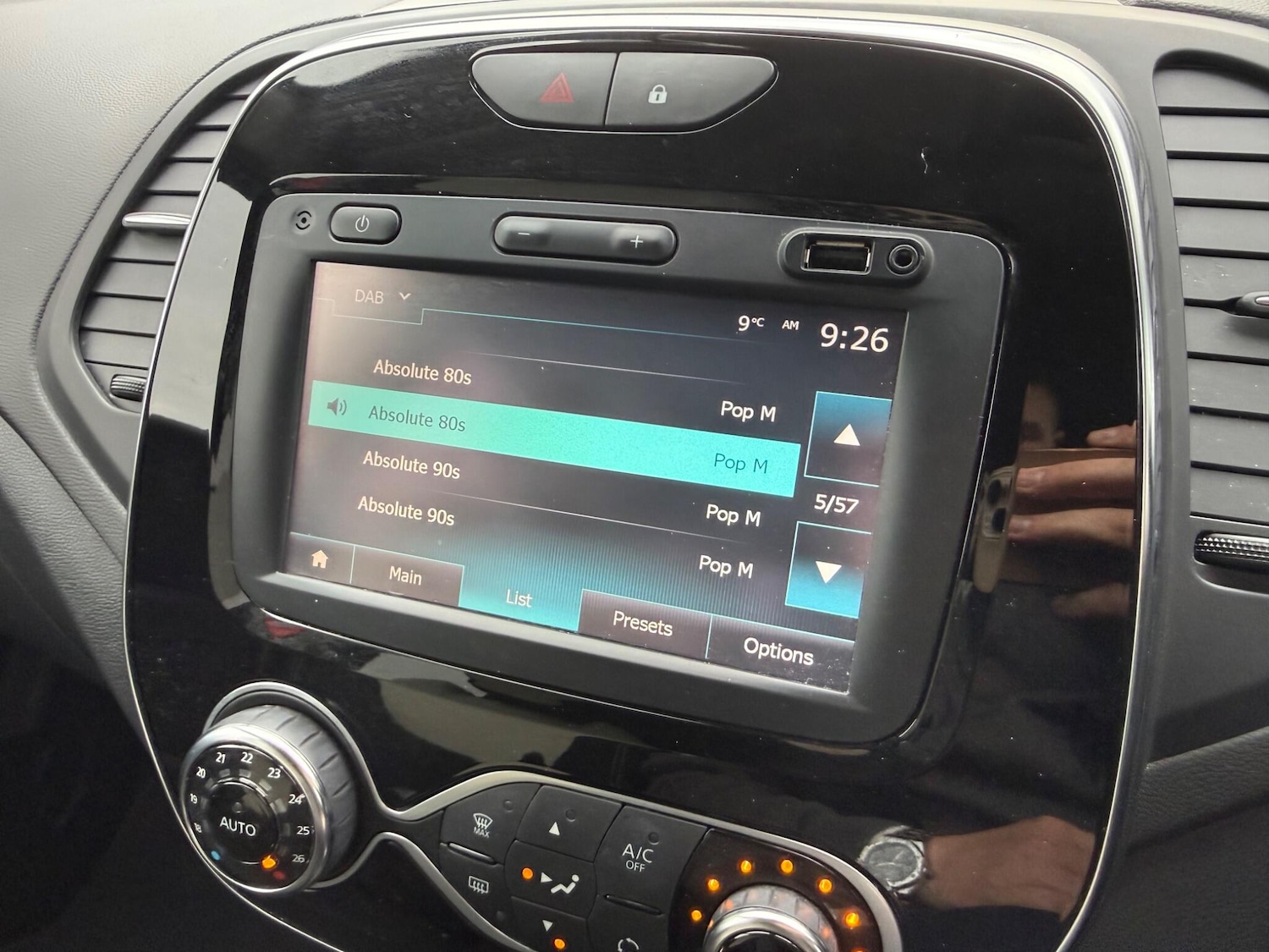 Used Renault Captur 2018 for sale - 77683708: Photo 20