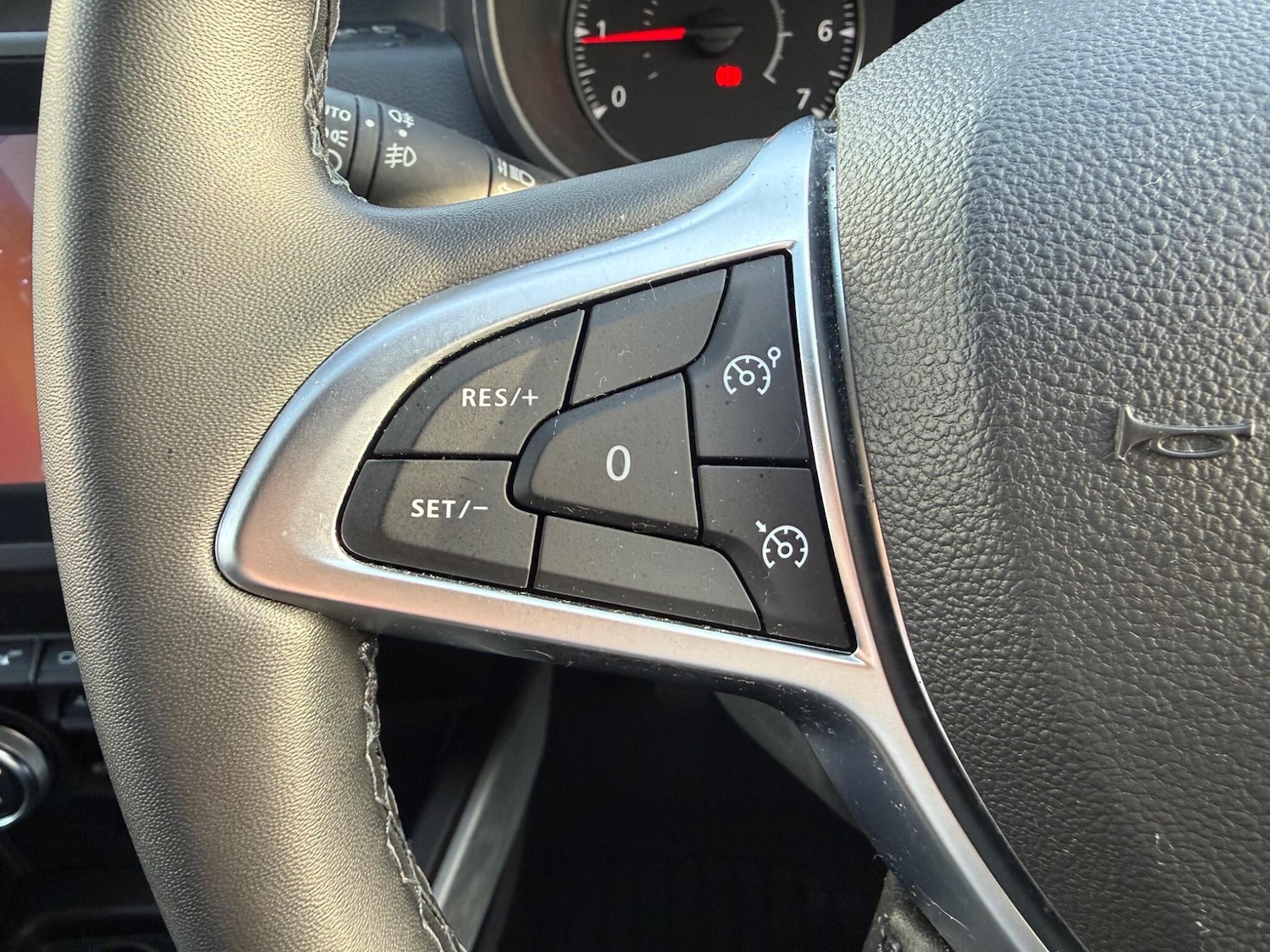 Used Dacia Duster 2022 for sale - 77658528: Photo 38