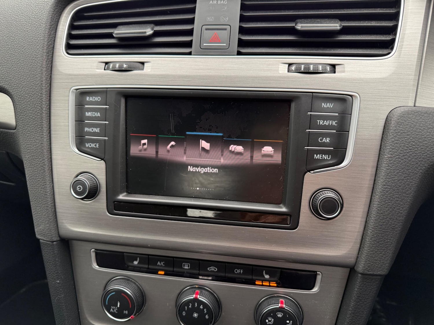 Used Volkswagen Golf 2016 for sale - 77109758: Photo 27