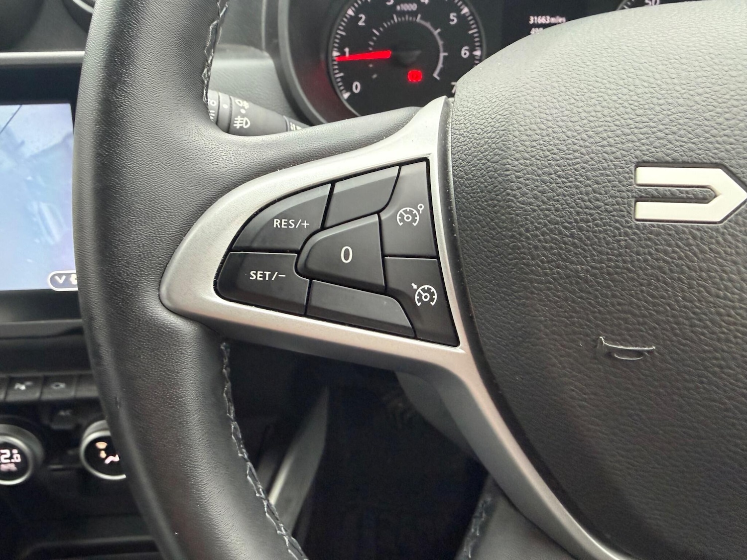 Used Dacia Duster 2023 for sale - 77537922: Photo 36