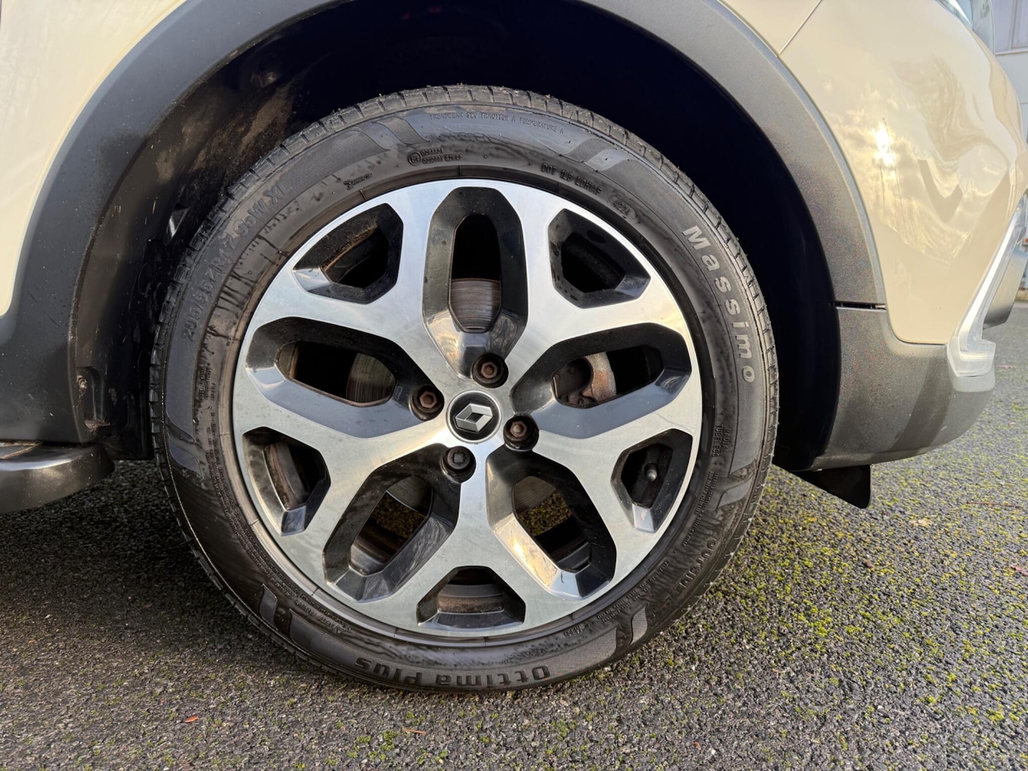 Used Renault Captur 2018 for sale - 77229661: Photo 12