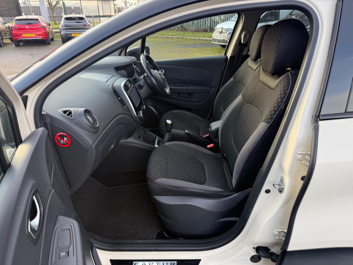 Used Renault Captur 2018 for sale - 77229661: Photo 15