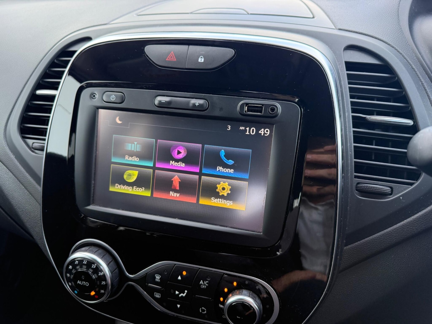 Used Renault Captur 2018 for sale - 77229661: Photo 23