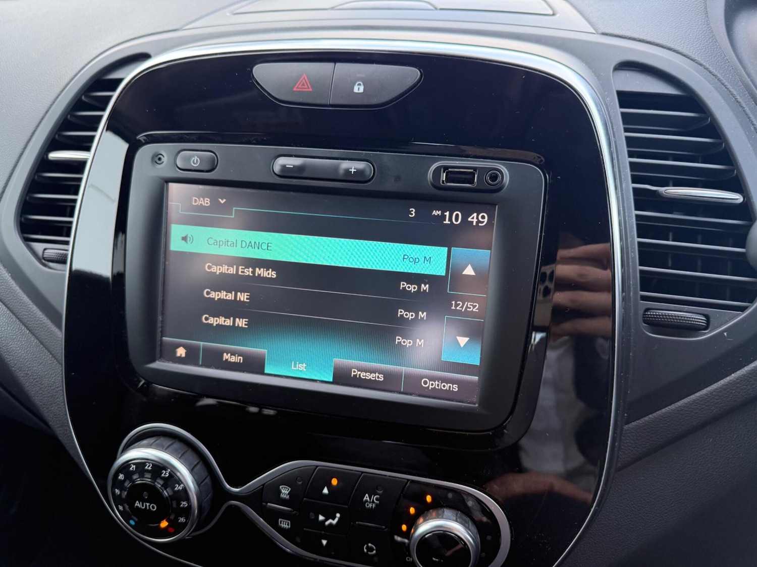 Used Renault Captur 2018 for sale - 77229661: Photo 26