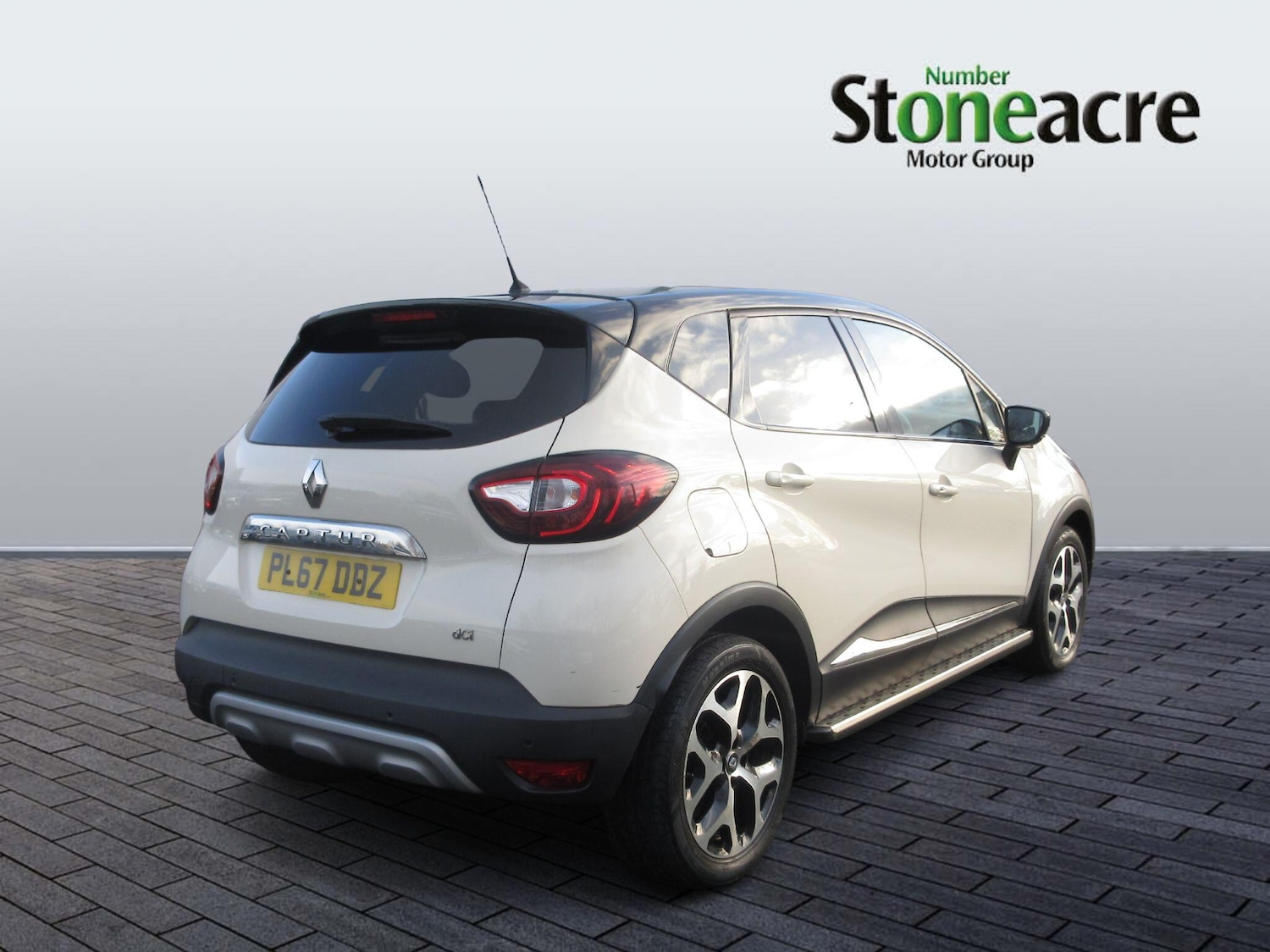 Used Renault Captur 2018 for sale - 77229661: Photo 3