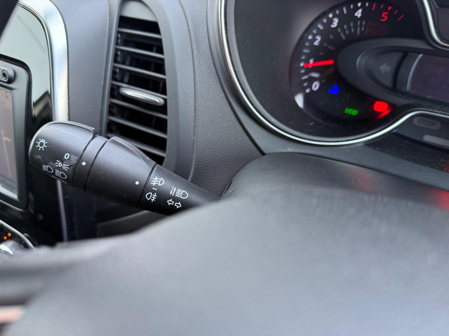 Used Renault Captur 2018 for sale - 77229661: Photo 33