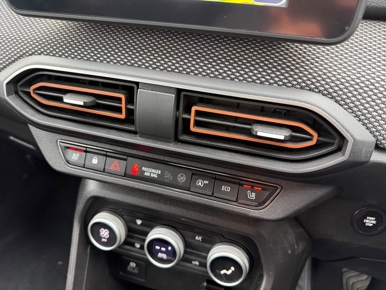 Used Dacia Sandero Stepway 2023 for sale - 77854136: Photo 30