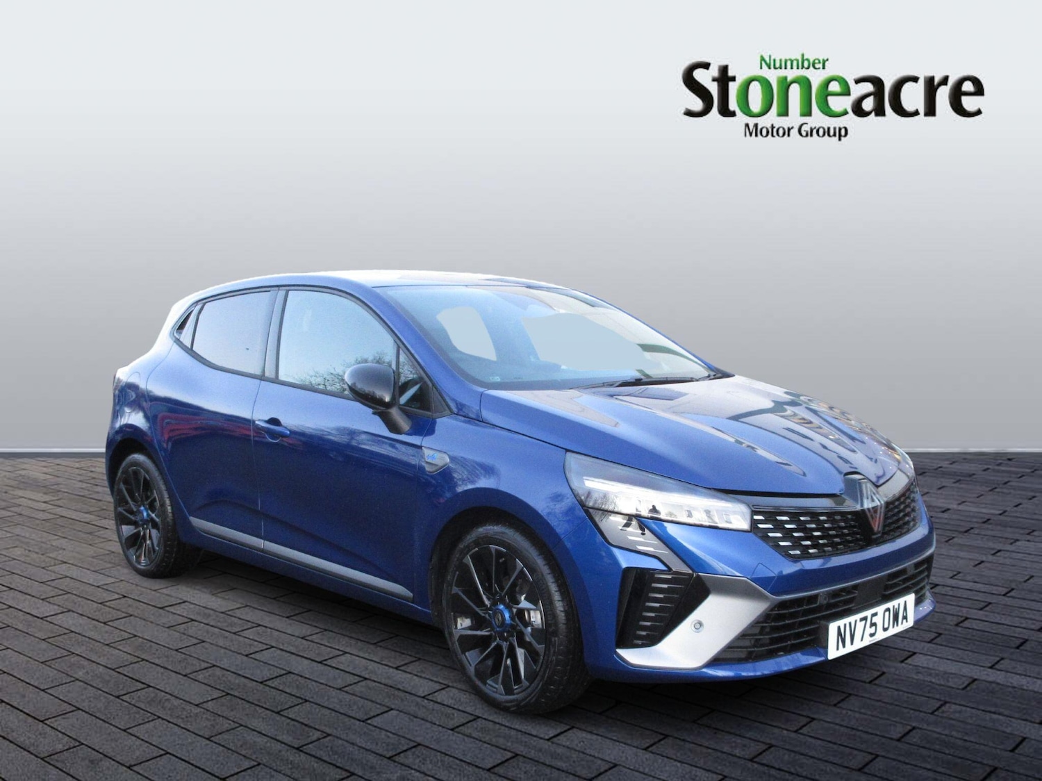 Used Renault Clio 2025 for sale - 76992243: Photo 1