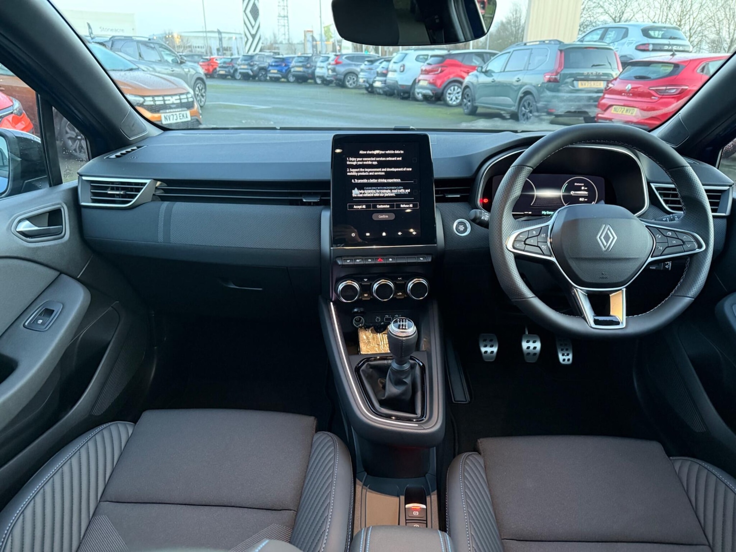 Used Renault Clio 2025 for sale - 76992243: Photo 17