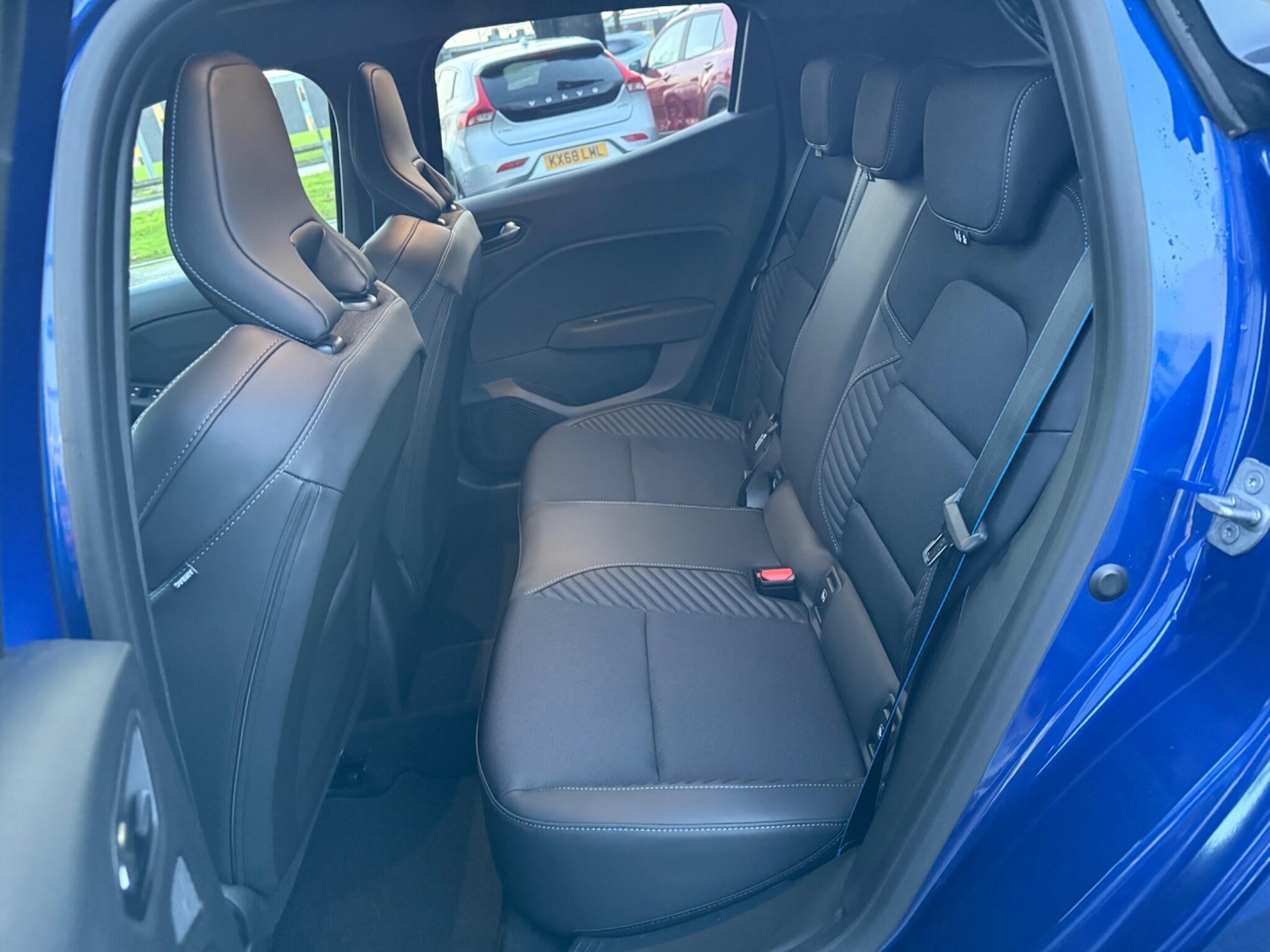 Used Renault Clio 2025 for sale - 76992243: Photo 18