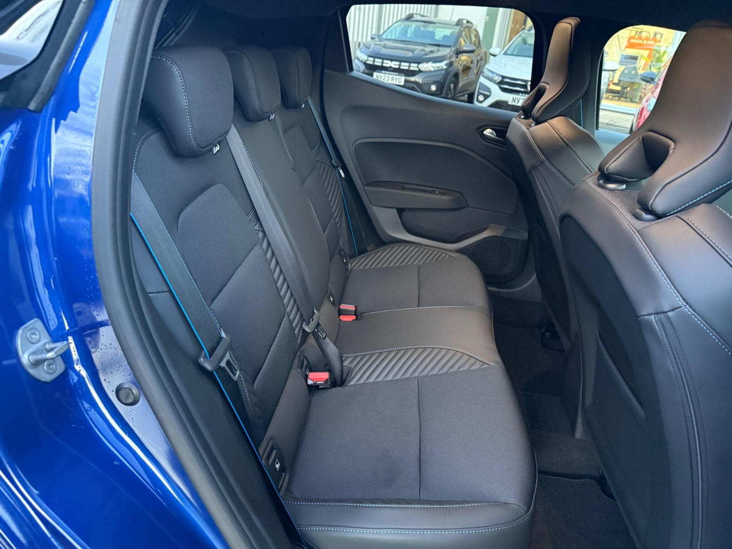 Used Renault Clio 2025 for sale - 76992243: Photo 19