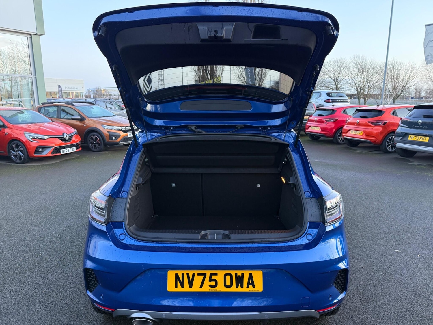 Used Renault Clio 2025 for sale - 76992243: Photo 20