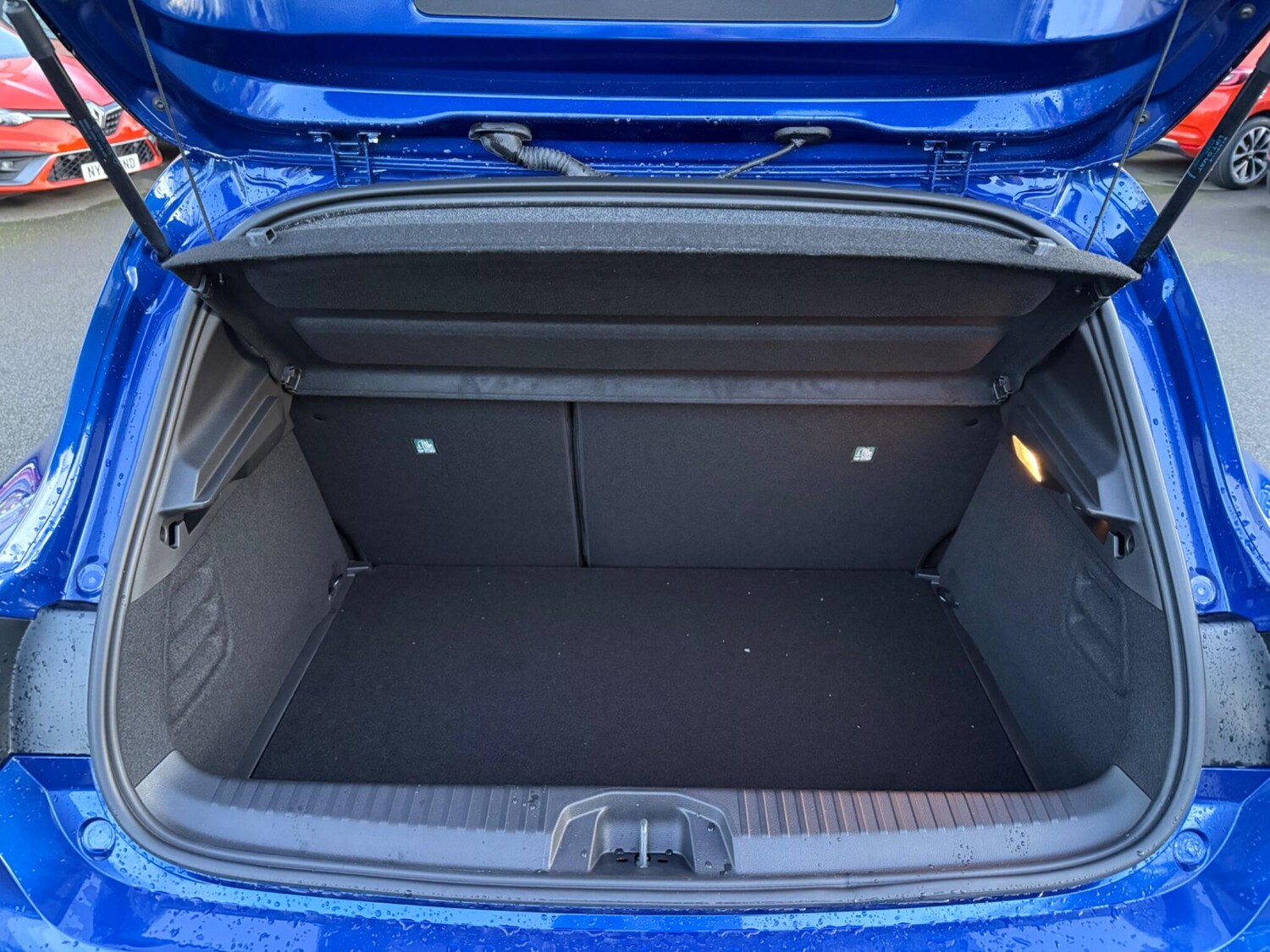 Used Renault Clio 2025 for sale - 76992243: Photo 21